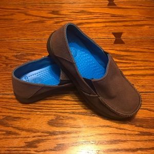 Kids Santa Cruz Loafer Size 1. Like new condition